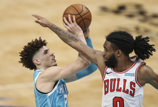 吉林队横扫江苏队,拉文高光表现 吉林队横扫江苏队,拉文高光表现